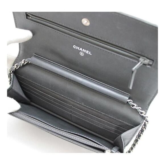 Chanel Matelasse Chain Wallet SV Metal Fittings Patent Black - Picture 4 of 7